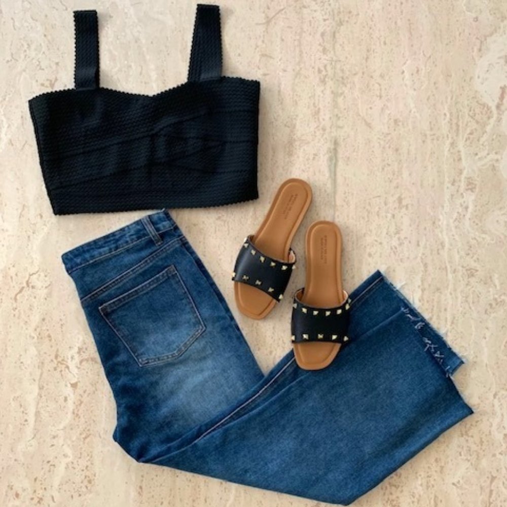 Scalloped Mod Crop Top